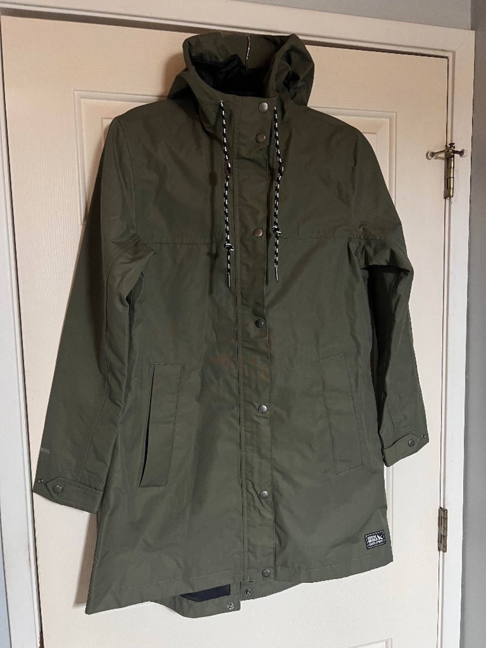 Women's Eddie Bauer Waterproof Charly Parka-Dark Green (Medium)